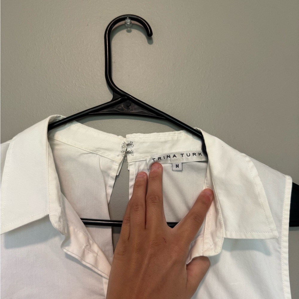 Trina Turk Basinger Top Cold Shoulder Ruffle Blouse Off Shoulder Button Top - Picture 7 of 7